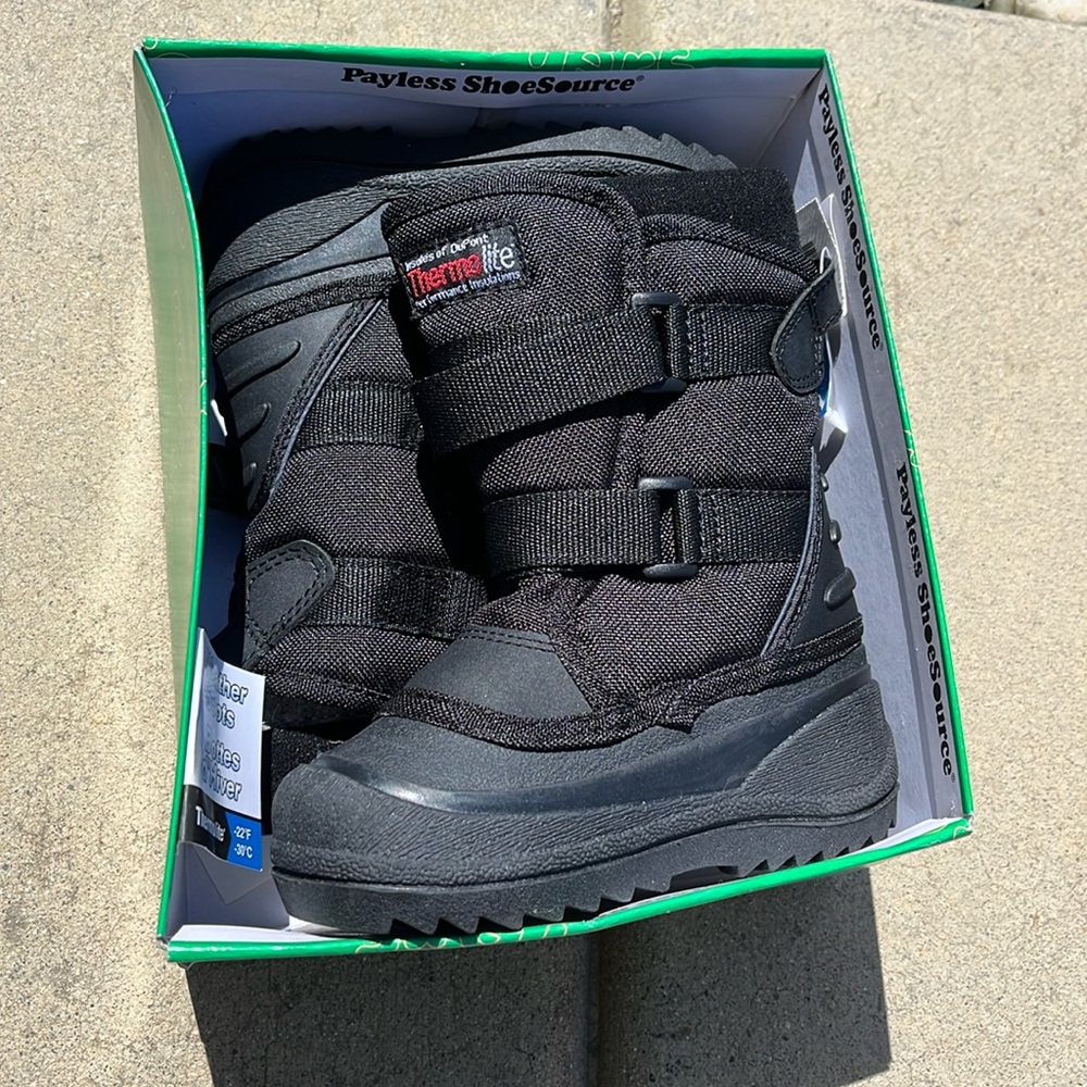 Kids winter boots